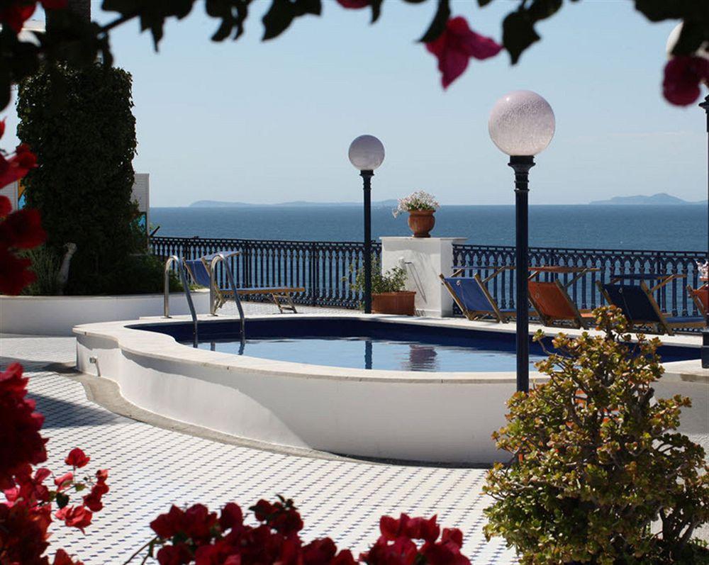 Villa La Terrazza Suites Sorrento Exterior foto