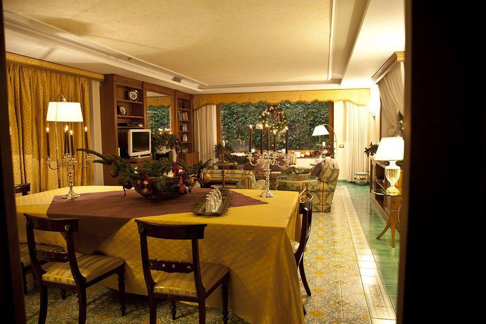 Villa La Terrazza Suites Sorrento Exterior foto